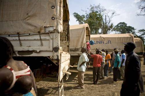 Refugees move to a new camp in Liberia 