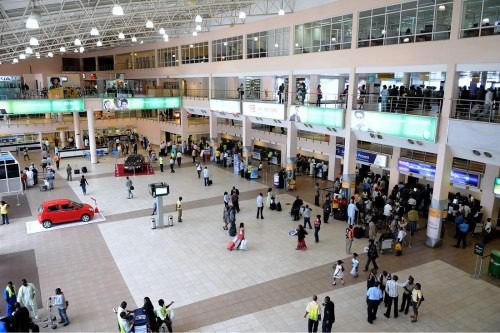 Lagos Airport Iwelumo 2 e1449664567895