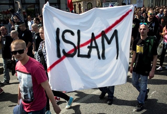 Islamophobic say no to islam