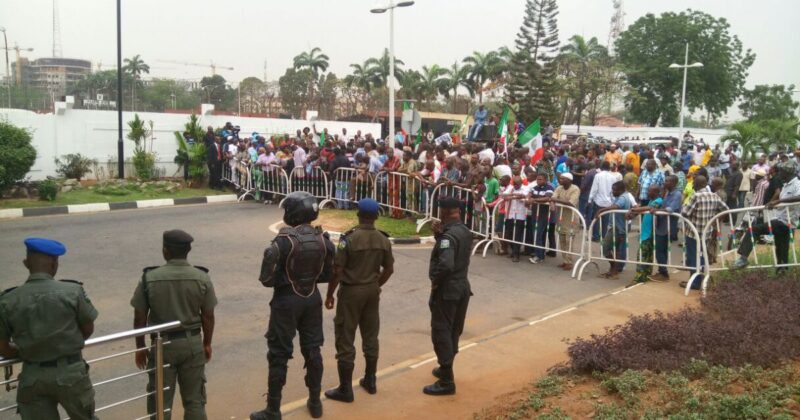 police clampdown on charly boy protest in Abuja