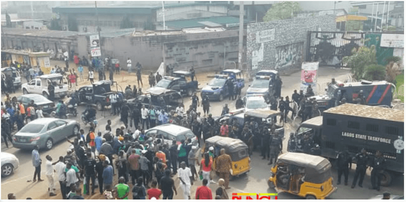 Rowdy scene around the National Stadium Surulere Lagos where activists held the RevolutionNow protest on Monday