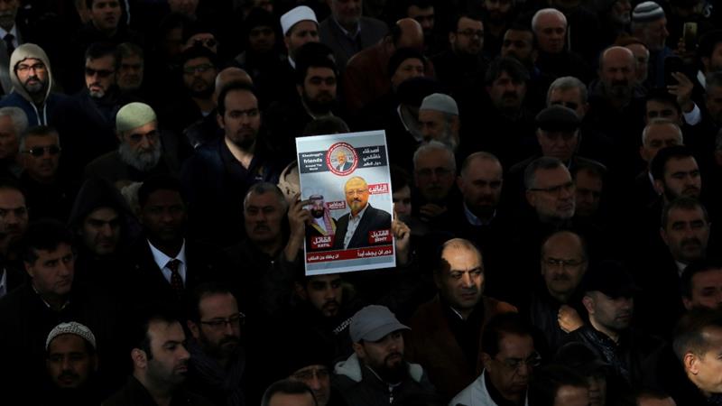 People attend a symbolic funeral prayer for Saudi journalist Jamal Khashoggi at the courtyard of Fatih mosque in Istanbul, Turkey on November 16, 2018 [File: Huseyin Aldemir/Reuters]