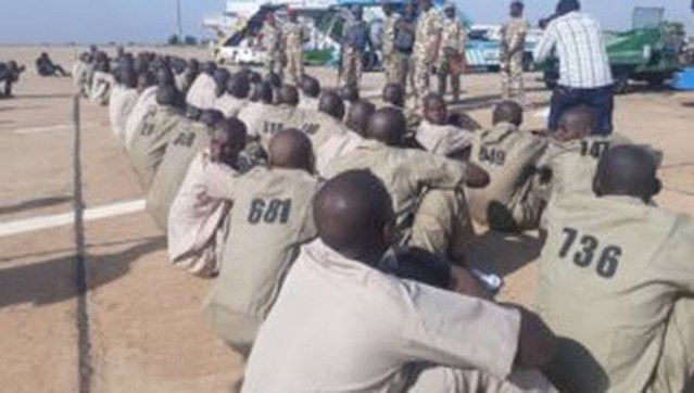 nigerian soldiers kick as fg allegedly release 1400 rehabilitated boko haram suspects 3