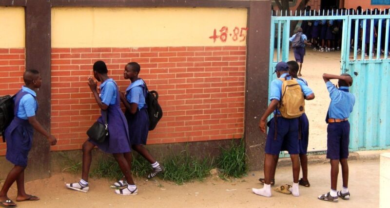 PIC 6. RESUMPTION OF SCHOOL AFTER EASTER HOLIDAY IN LAGOS1