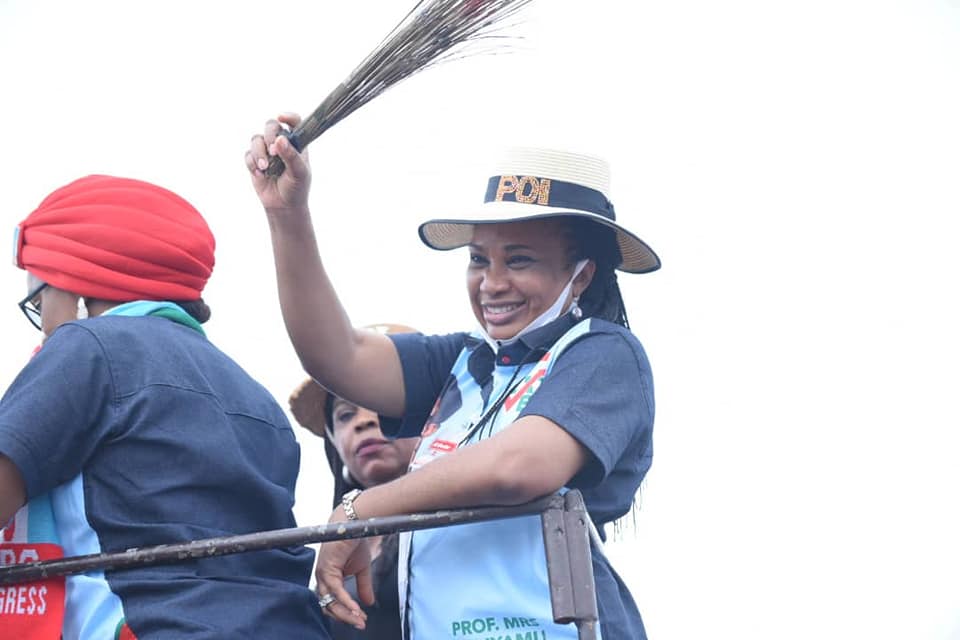 Prof. Idia Ize Iyamu During A Campaign