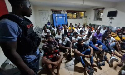 EFCC arrest 60 yahoo boys