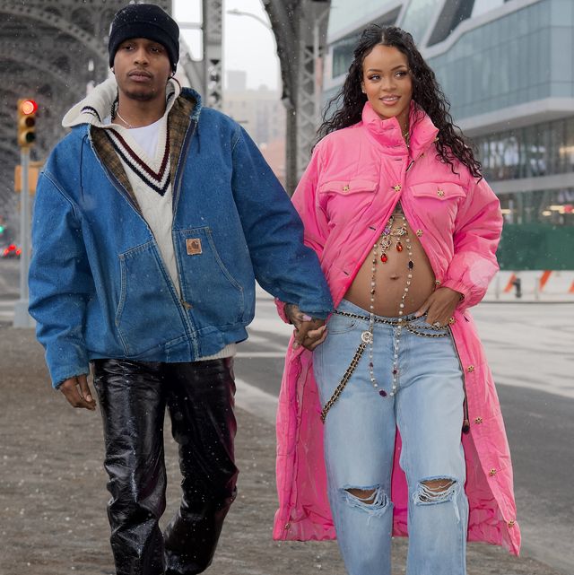 Rihanna is pregnant