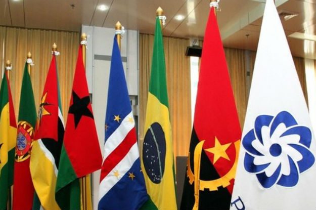 CPLP Flags