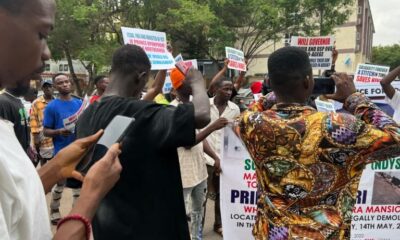 Protesting OAU students