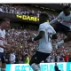 Tottenham-players-celebrate