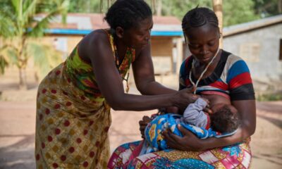 UNICEF - Mother breastfeeding her child