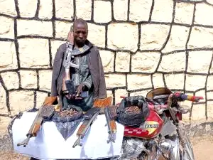 Fulani herdsmen caught with AK-47