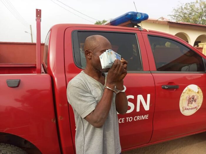 Fake naira notes suspect caught