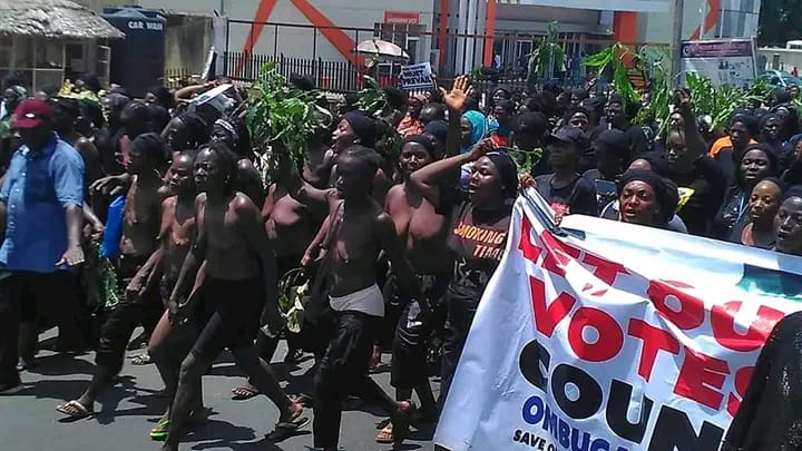 Women protest naked in Nasarawa