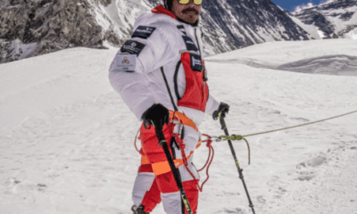 Double-amputee climbing Everest