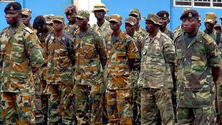 Soldiers in the Sierra Leone army