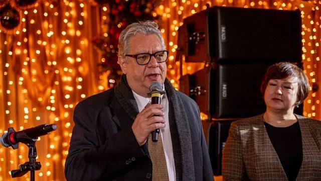 Honest View Award, Dec 11. 2023