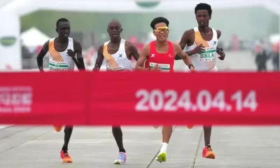 Beijing marathon runners
