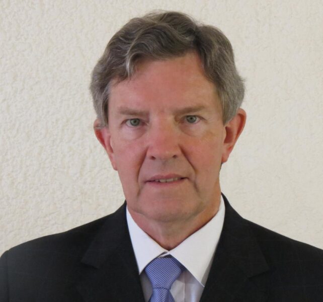 Dr Kelvin Kemm, South African Nuclear Physicist
