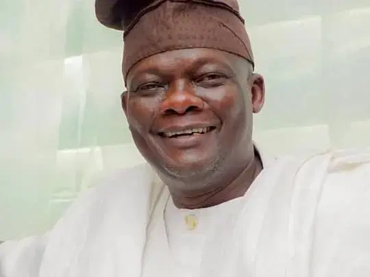 Senator Teslim Folarin