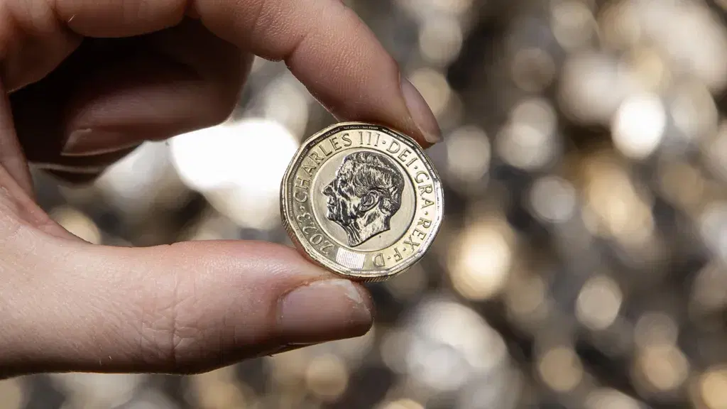 First £1 coin to feature King Charles enters circulation