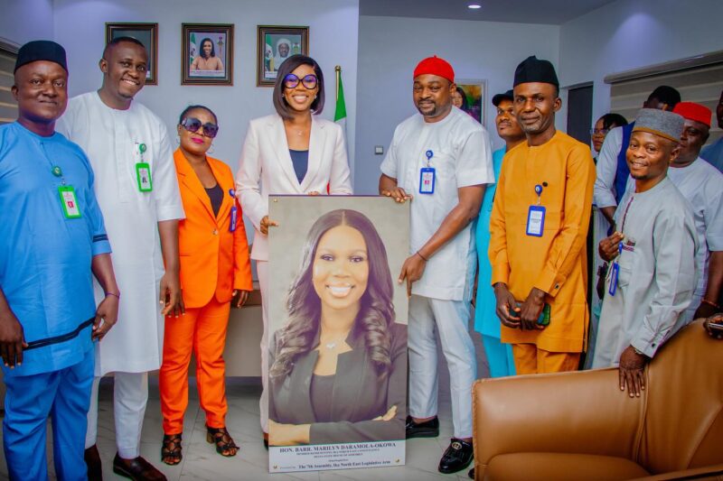 Okowa daughter - At the event with the councilors