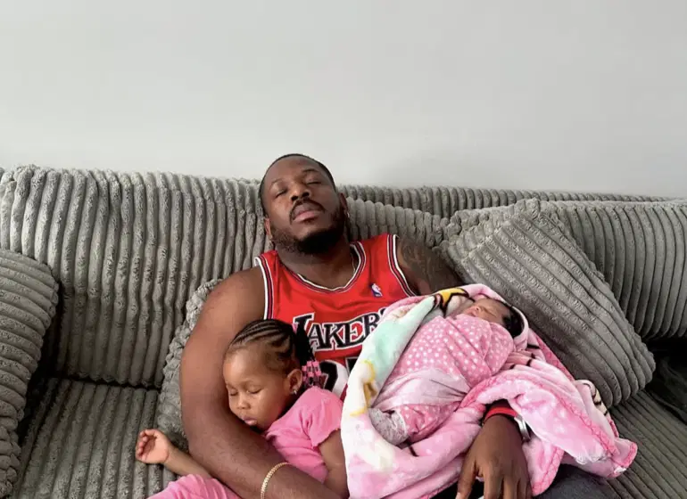 Frodd-and-children