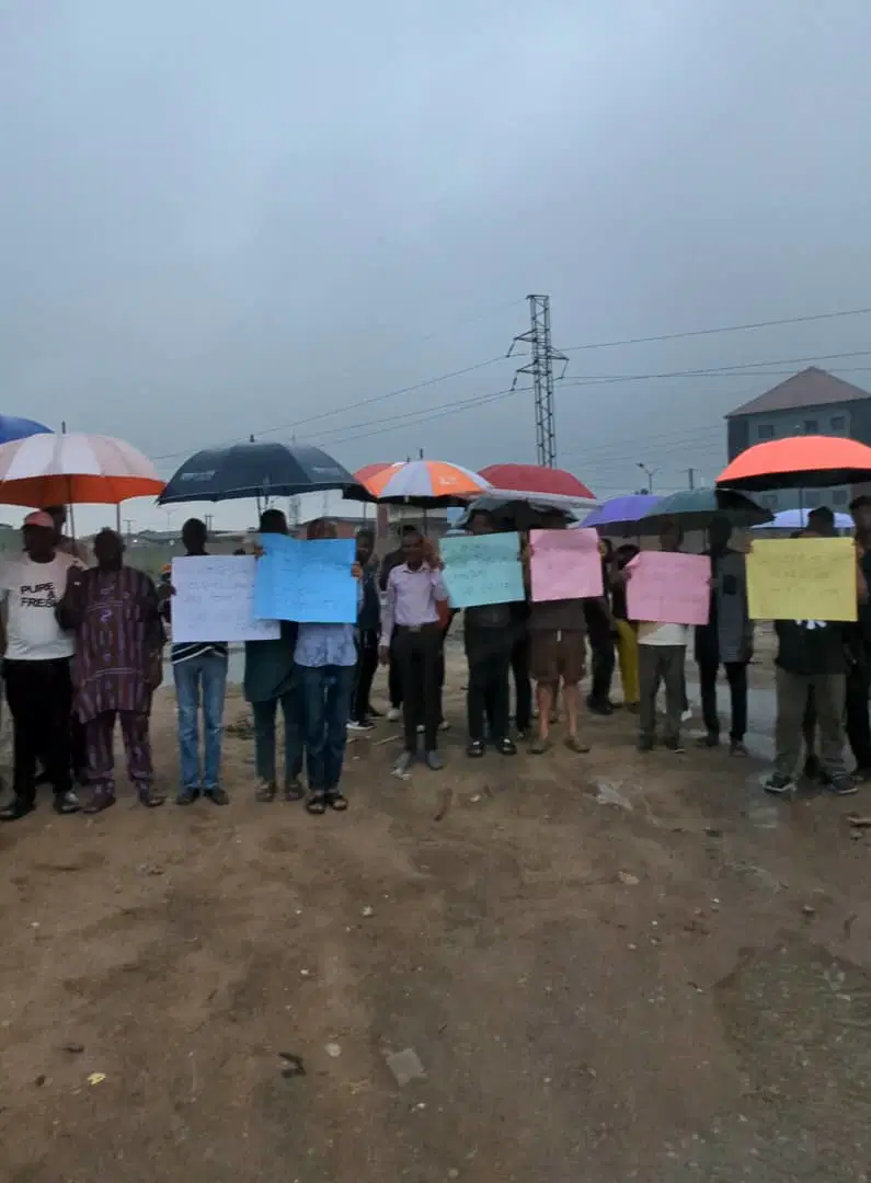 Protesting residents of Surulere