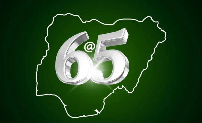 NIGERA FLAG AT 65