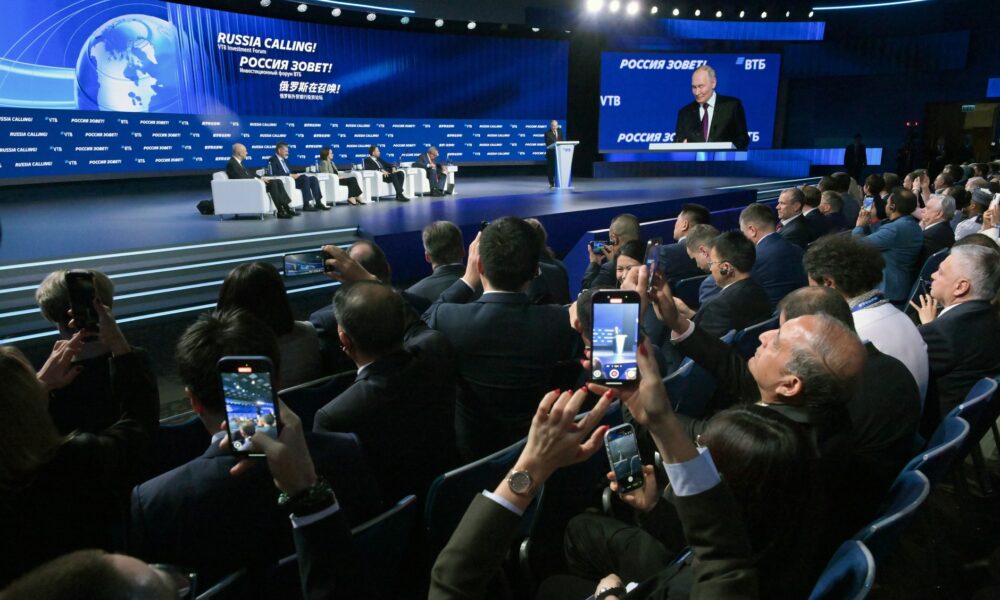 Shifting Waves Fine-tuning Russia’s Economic Agenda -By Kestér Kenn Klomegâh